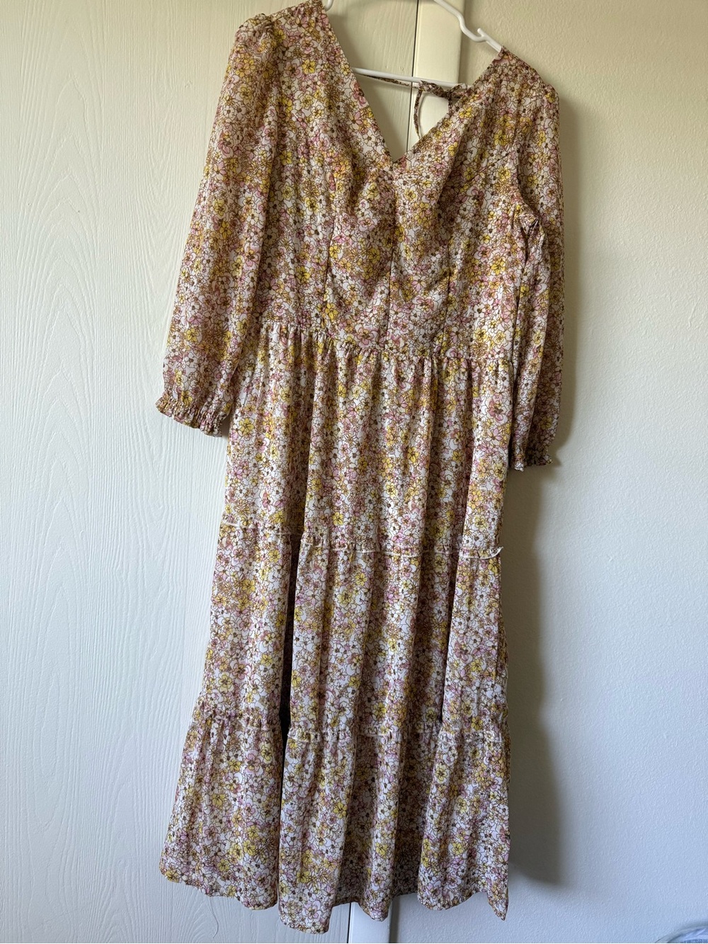 Sincerely Jules Floral Tiered Midi Dress Smocked Back & Tie Neck - XL